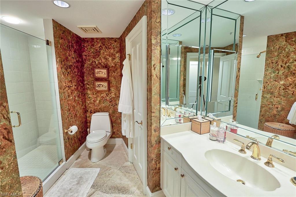 8665 Bay Colony Dr 901 Property Photo 22