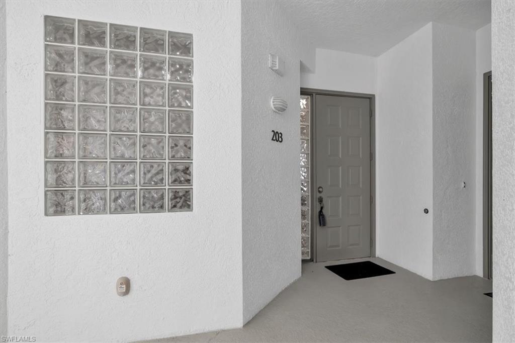 765 Bentwater Cir 203 Property Photo 43
