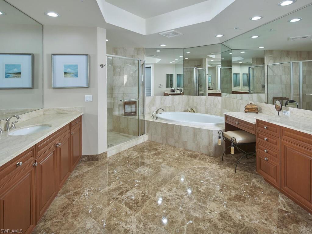 970 Cape Marco Dr 1107 Property Photo 16