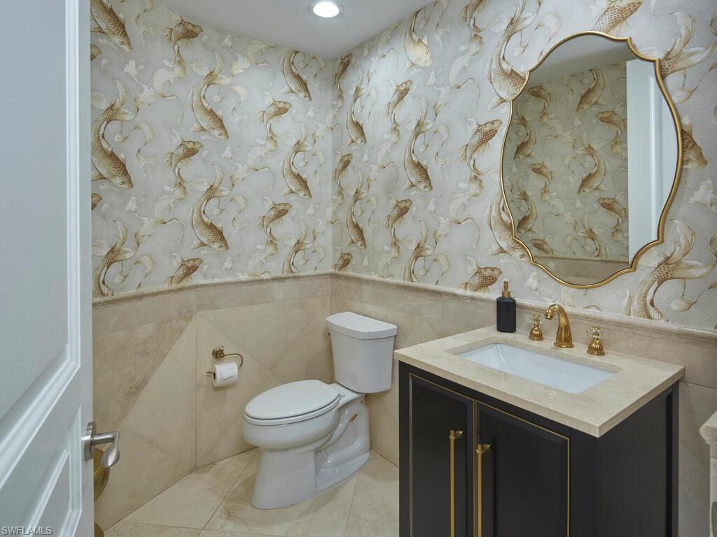 970 Cape Marco Dr 1107 Property Photo 24