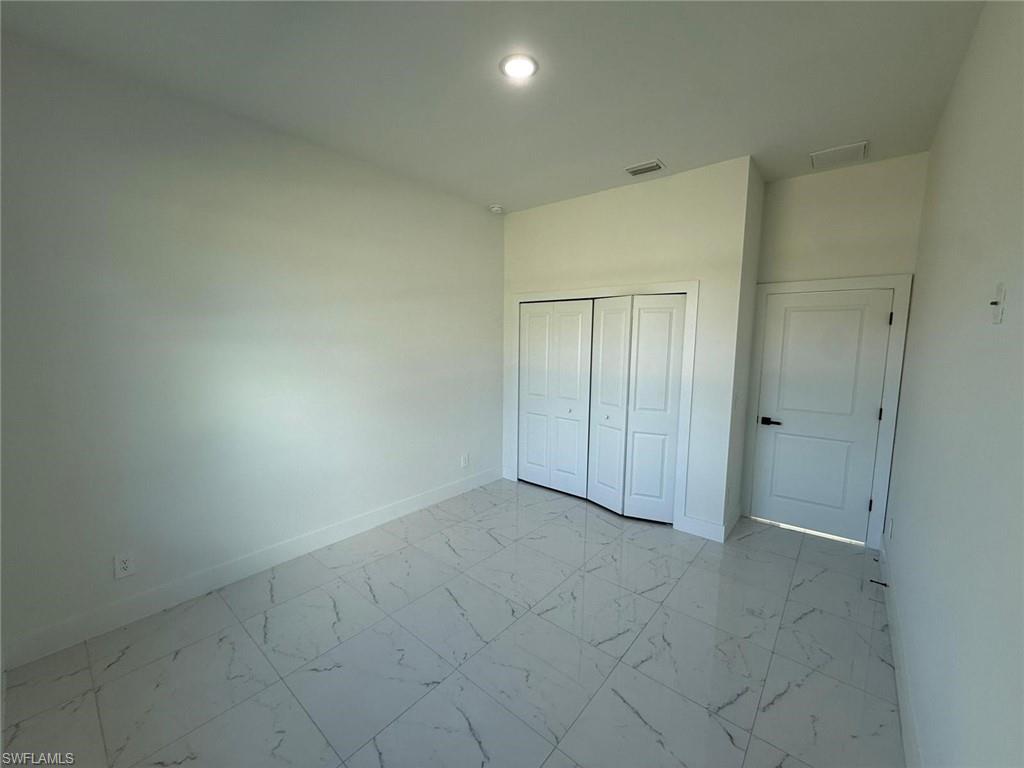 1121 Florence St E Property Photo 31