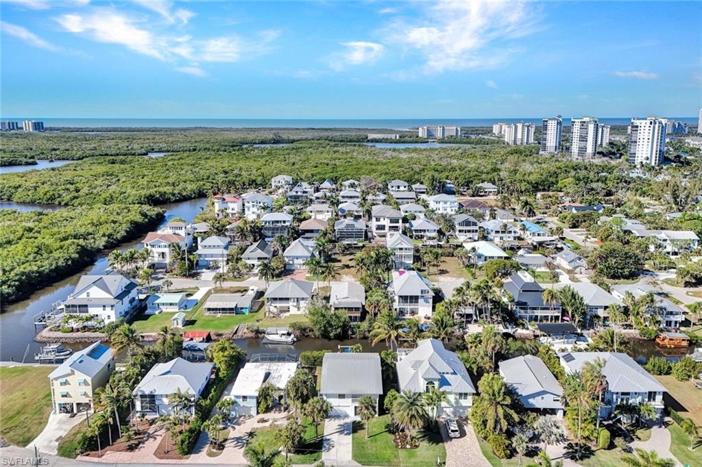 1285 Grand Canal Dr Property Photo 3