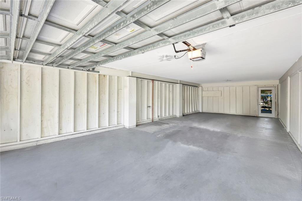 1285 Grand Canal Dr Property Photo 30