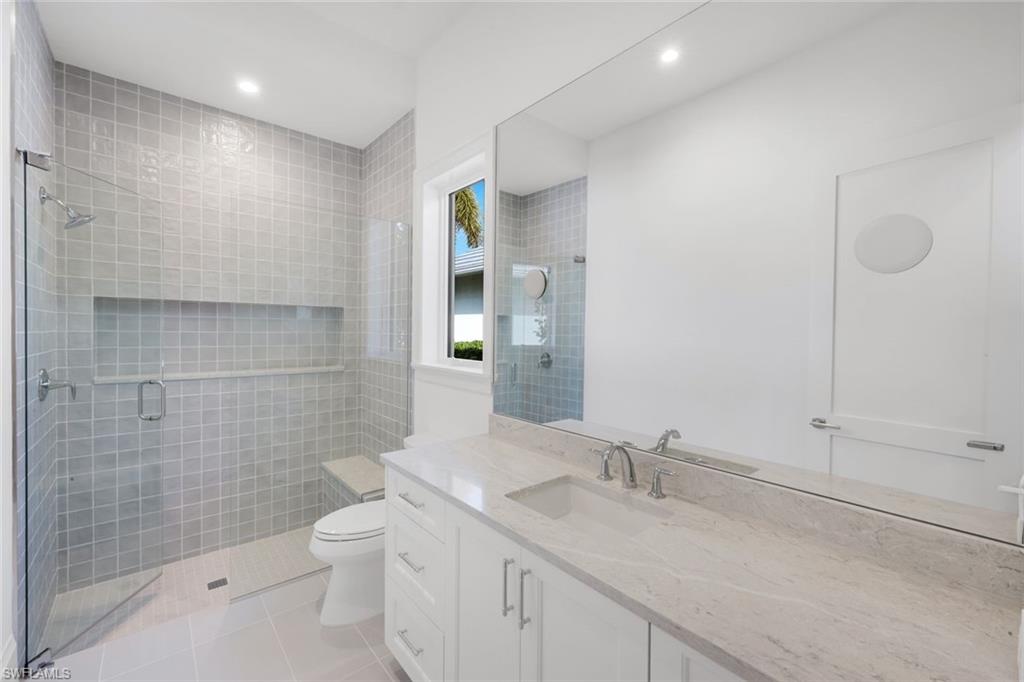 16728 Enclave Cir Property Photo 36