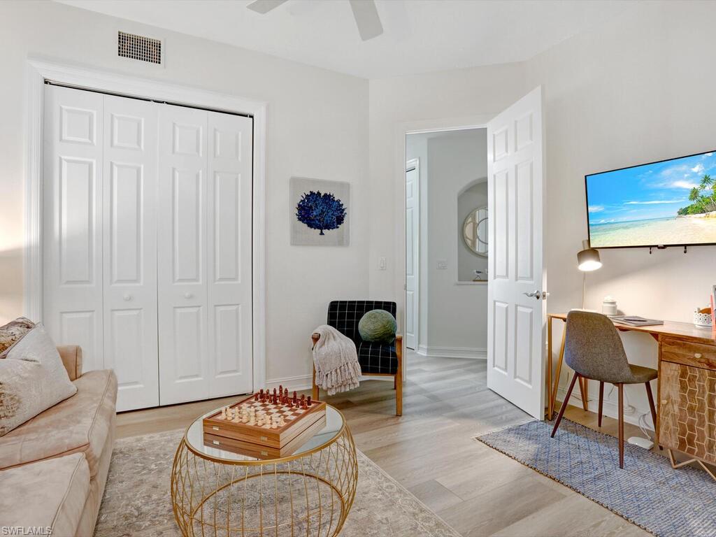 2847 Tiburon Blvd E 8-101 Property Photo 34