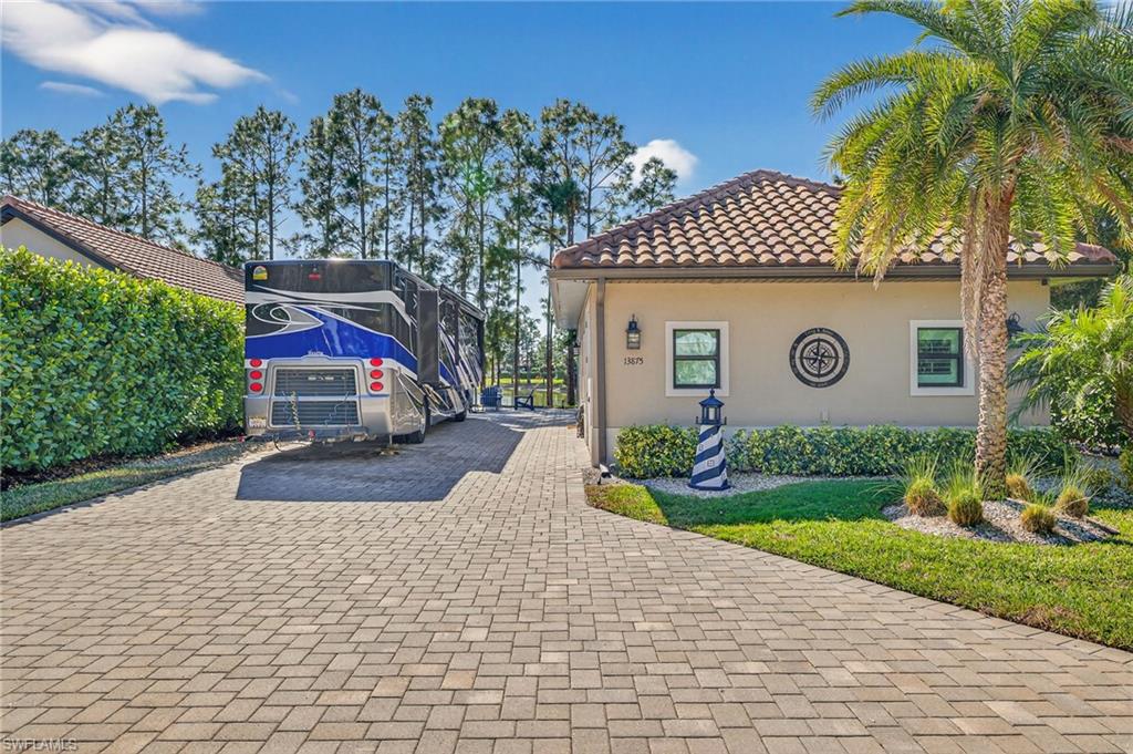 13875 Golden Palms CIR Property Photo 1
