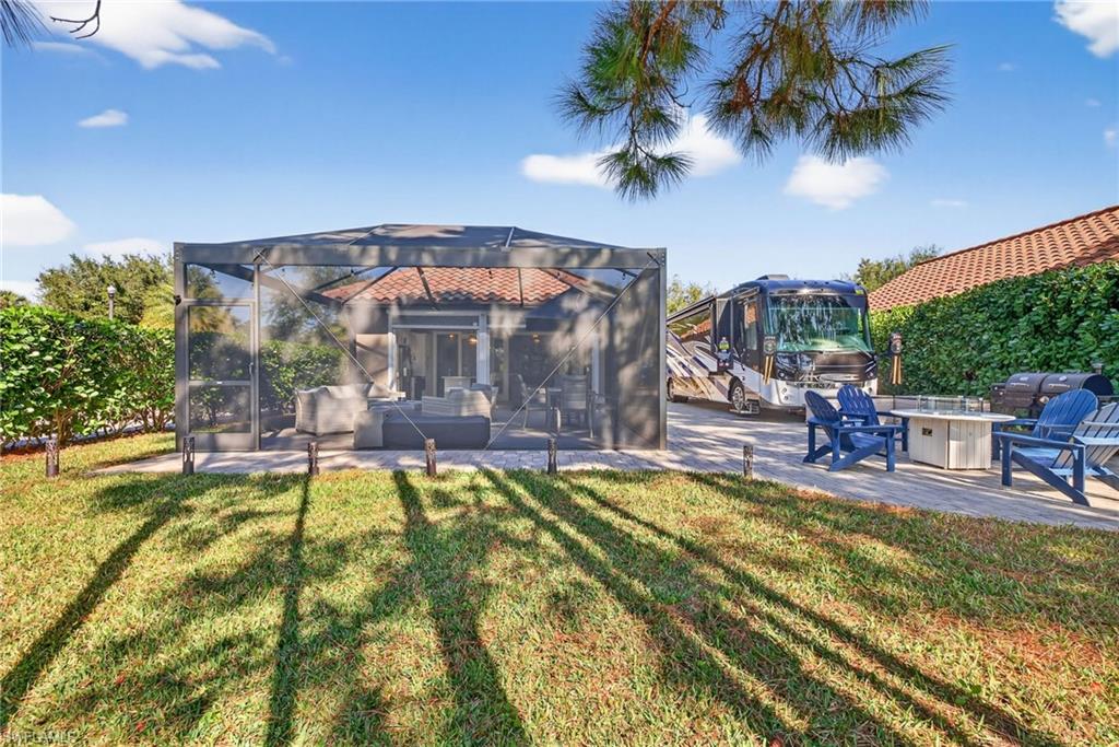 13875 Golden Palms Cir Property Photo 39