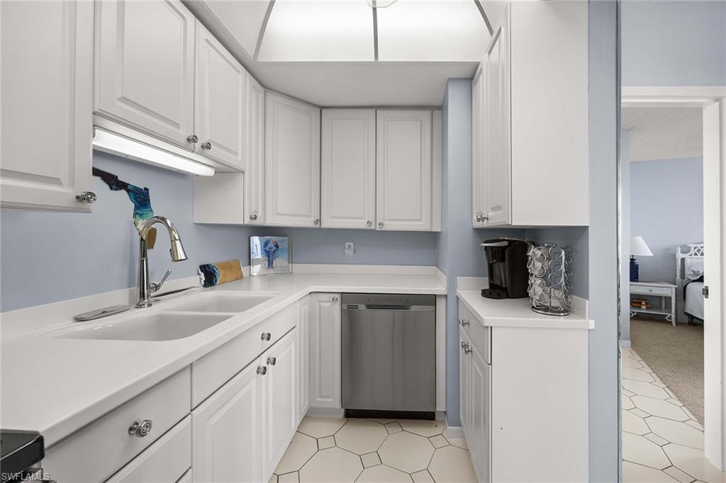 58 Collier Blvd 2101 Property Photo 15