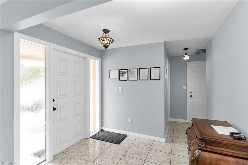1321 Collier Blvd Property Photo 2