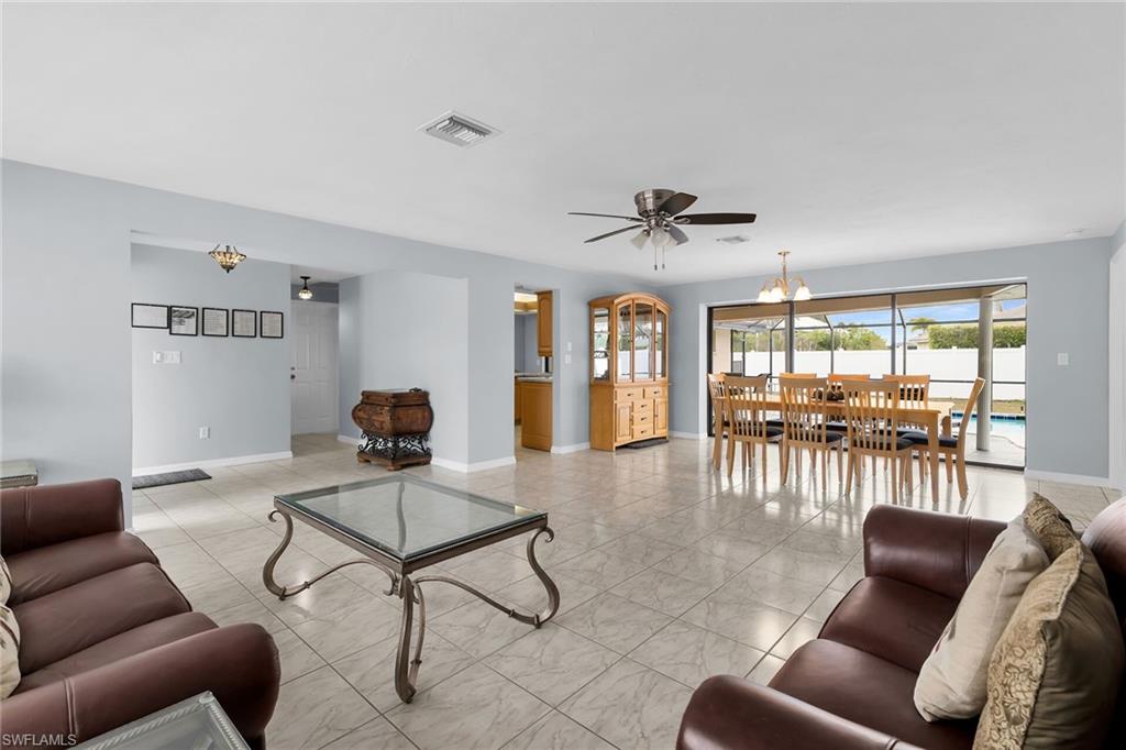 1321 Collier Blvd Property Photo 7