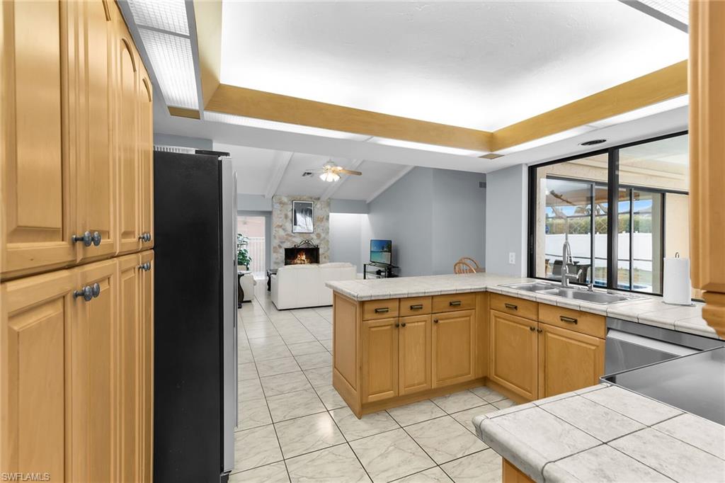 1321 Collier Blvd Property Photo 8