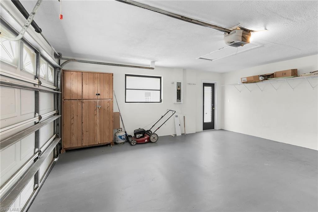 1321 Collier Blvd Property Photo 36