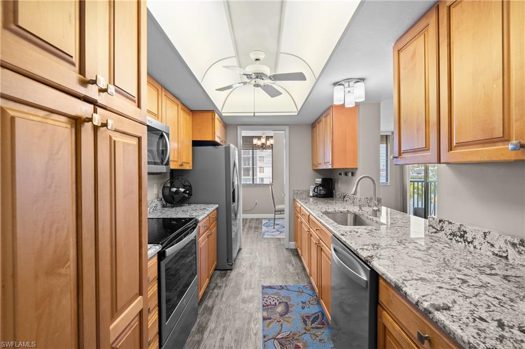 10420 Gulf Shore Dr 121 Property Photo 7