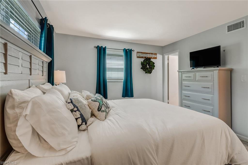 1351 Curlew Ave 104 Property Photo 15