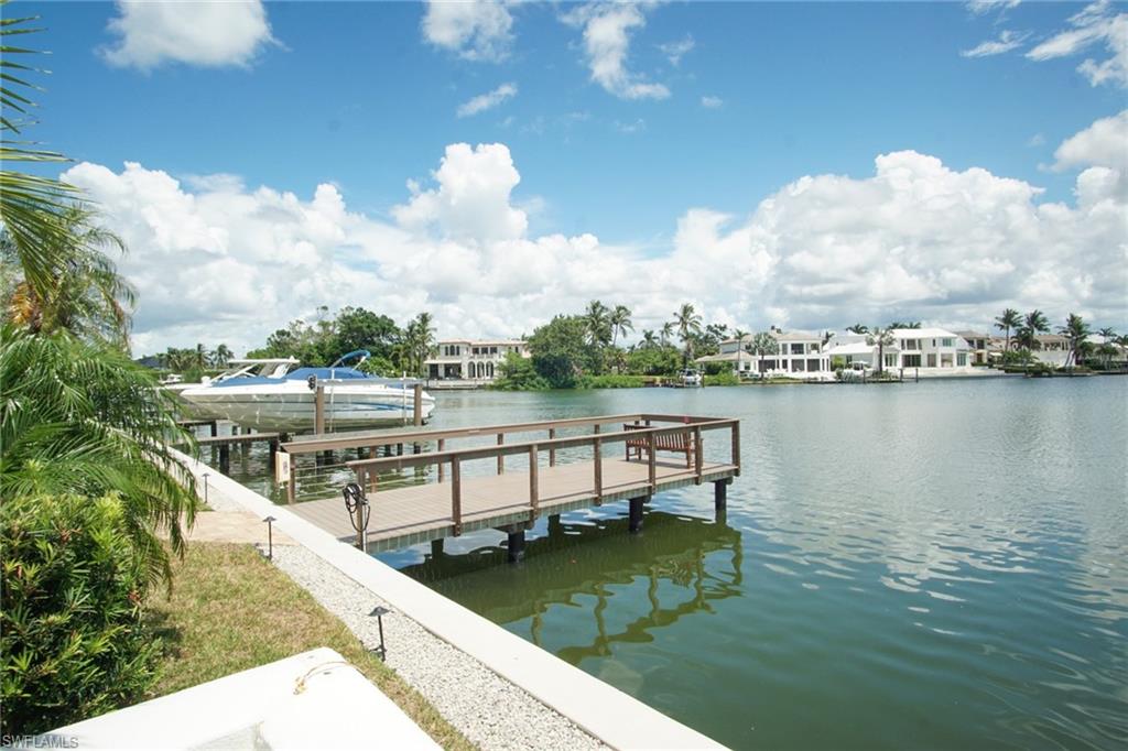 1900 Gulf Shore Blvd N 303 Property Photo 31