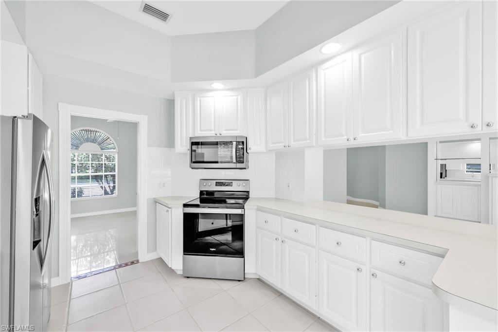 3000 Ellice Way Property Photo 22