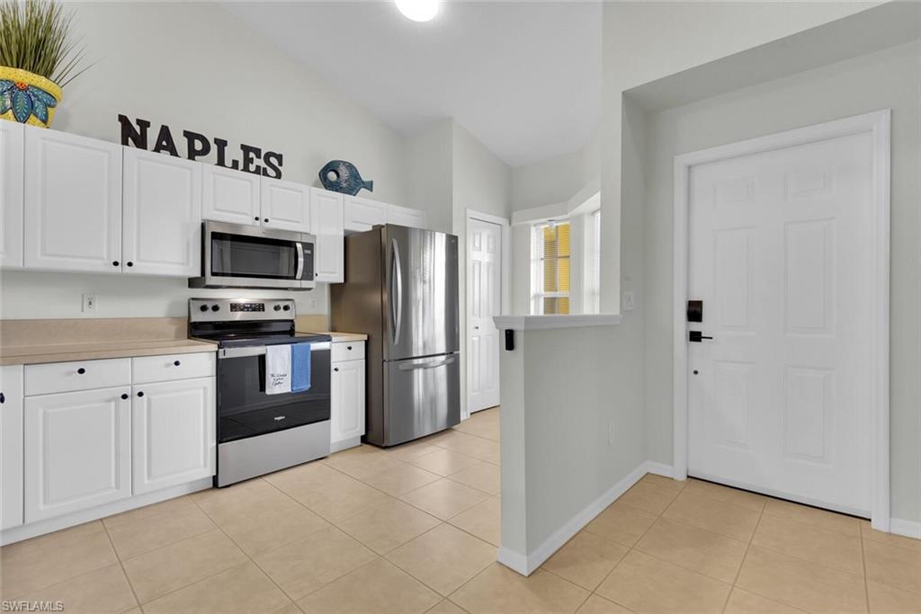 9165 Celeste Dr # 303 Property Photo 4