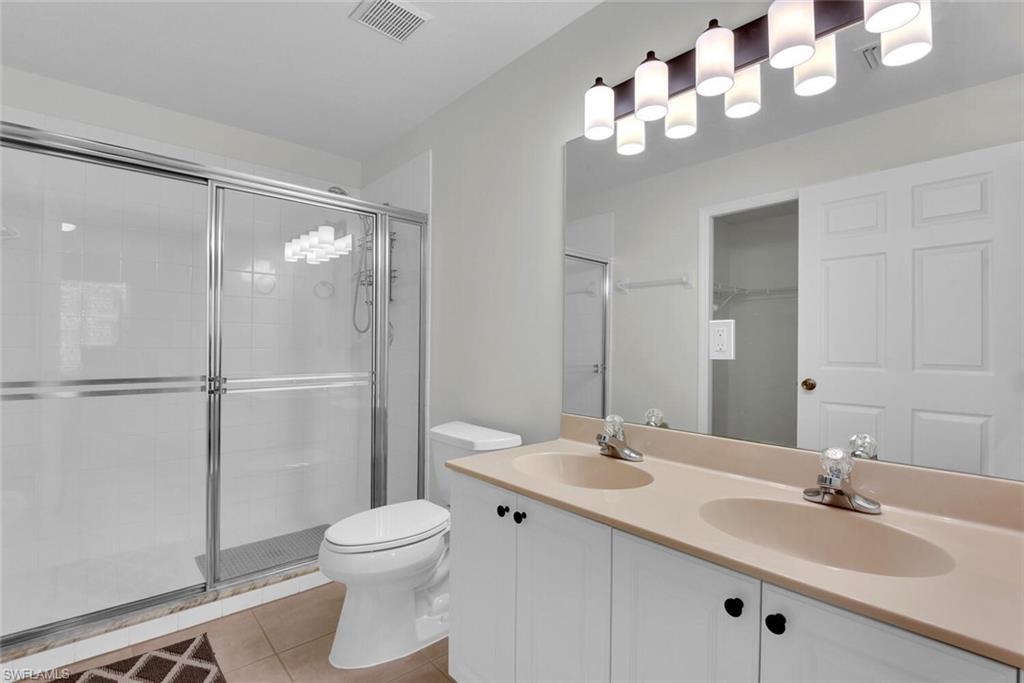 9165 Celeste Dr # 303 Property Photo 14