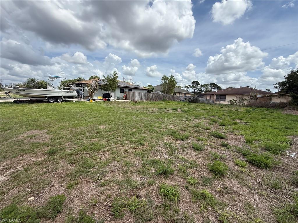 Xx Venetia Ave Property Photo 6