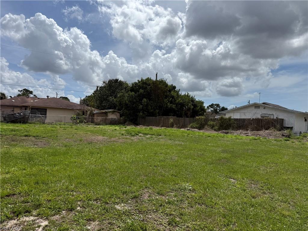 Xx Venetia Ave Property Photo 10