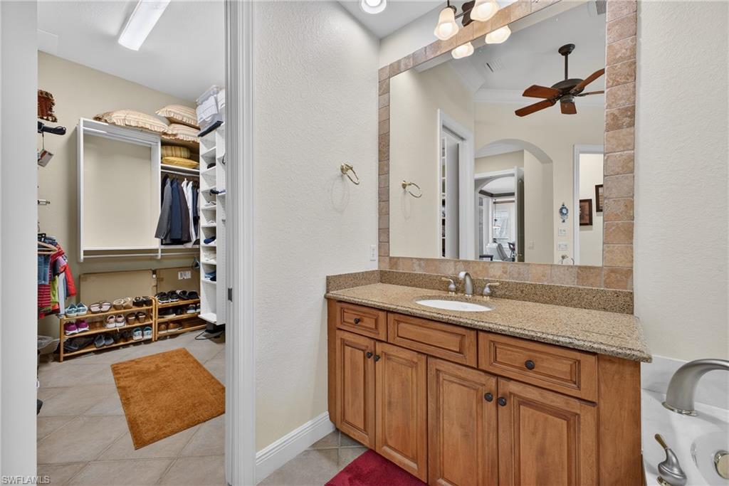 15543 Monterosso Ln 101 Property Photo 29