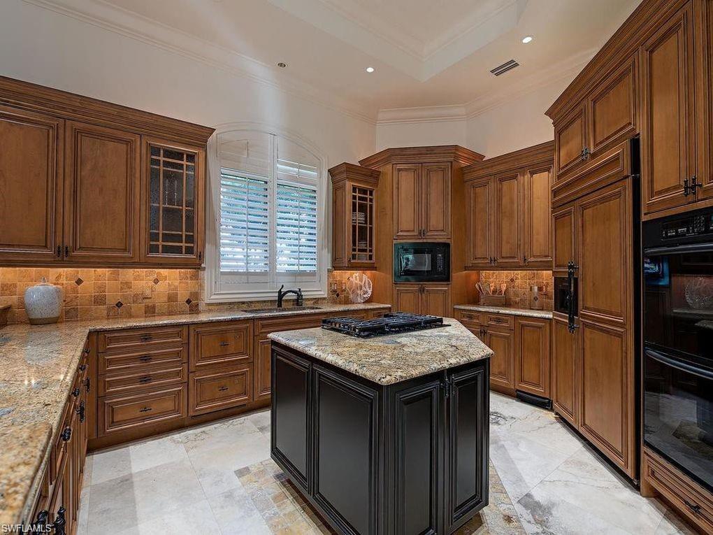 226005344 Property Photo 7