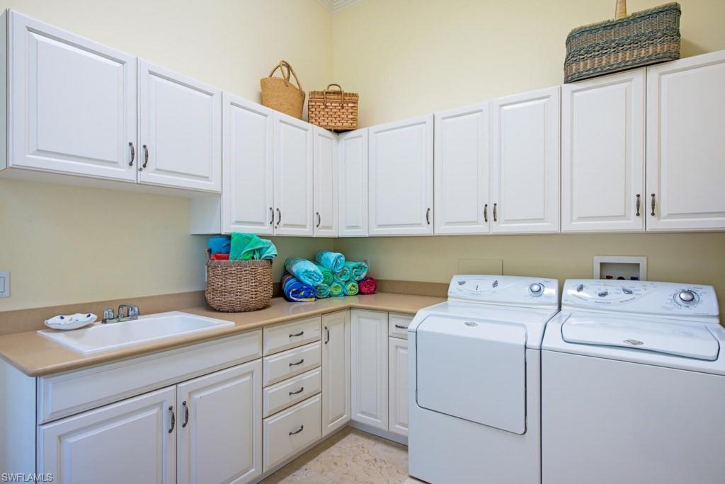 226005363 Property Photo 34