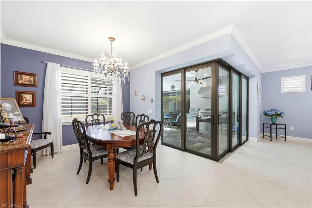 6844 Winding Cypress Dr Property Photo 16