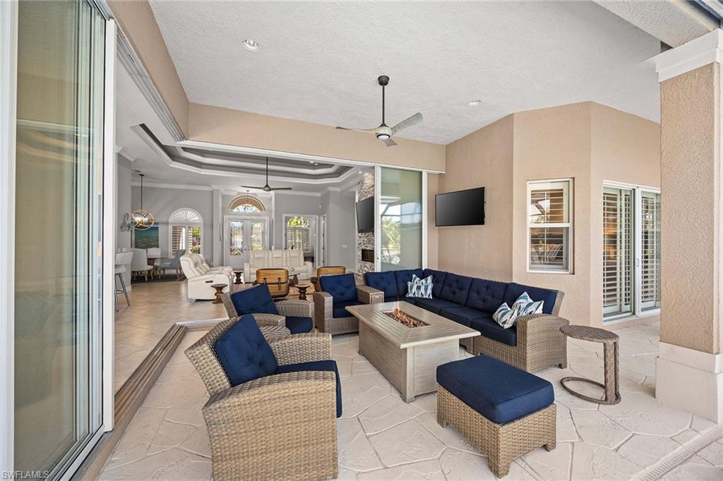 8985 Star Tulip Ct Property Photo 8