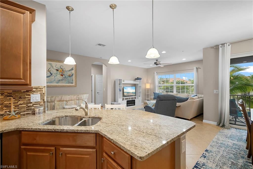 23520 Alamanda Dr 202 Property Photo 16