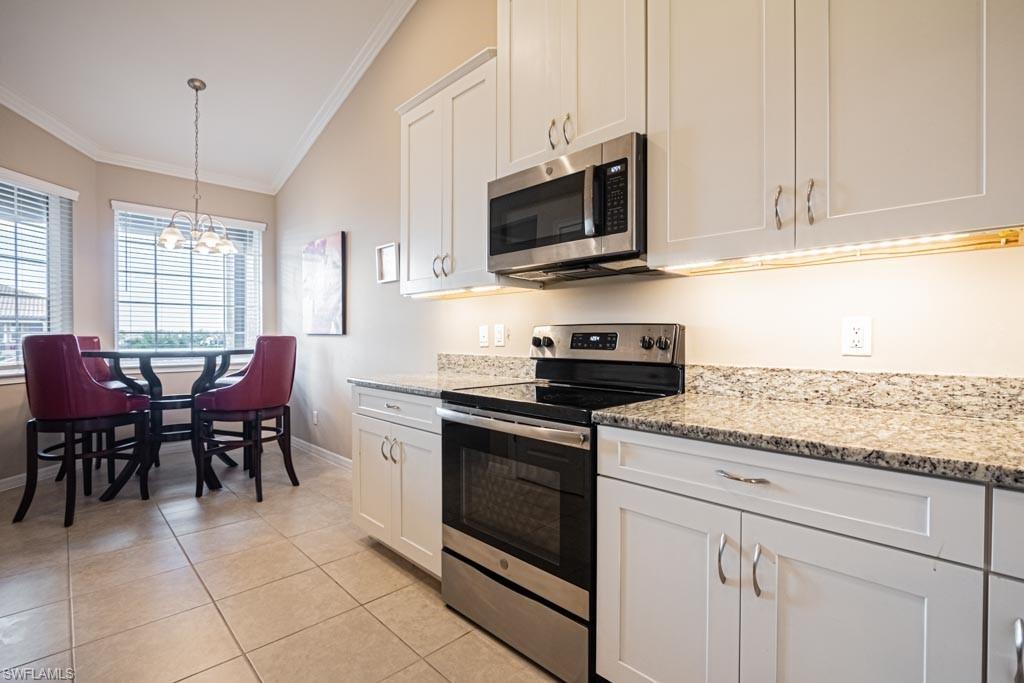 9378 Pocida Ct # 202 Property Photo 8
