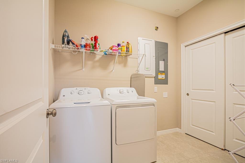 9378 Pocida Ct # 202 Property Photo 19