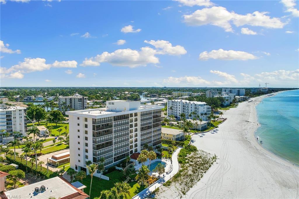 2171 Gulf Shore Blvd N 201 Property Photo 1