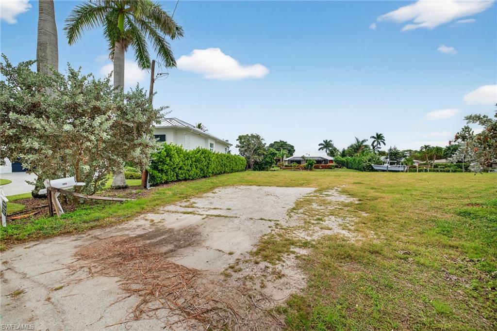 1693 Bonita Ct Property Photo 8