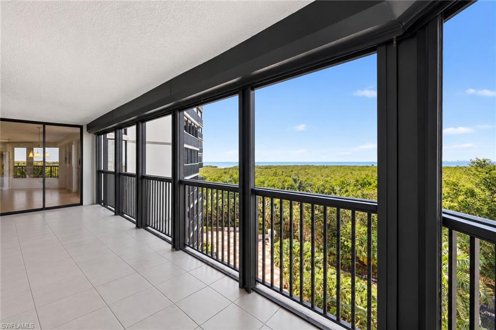 6075 Pelican Bay BLVD 706