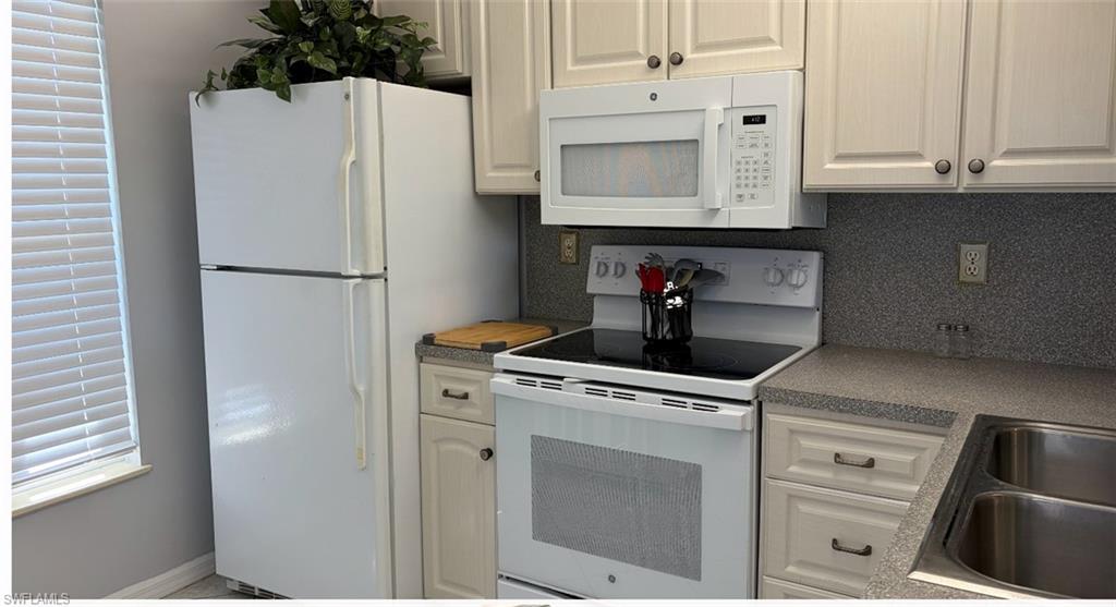 1315 Mainsail DR 1105 Property Photo 1
