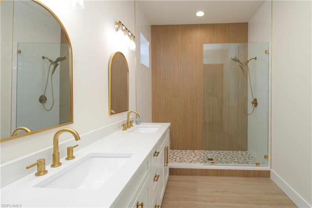 4879 Esplanade St Property Photo 37