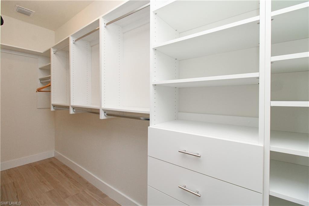 4879 Esplanade St Property Photo 38