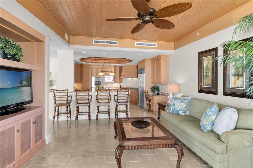 940 Cape Marco Dr 602 Property Photo 14