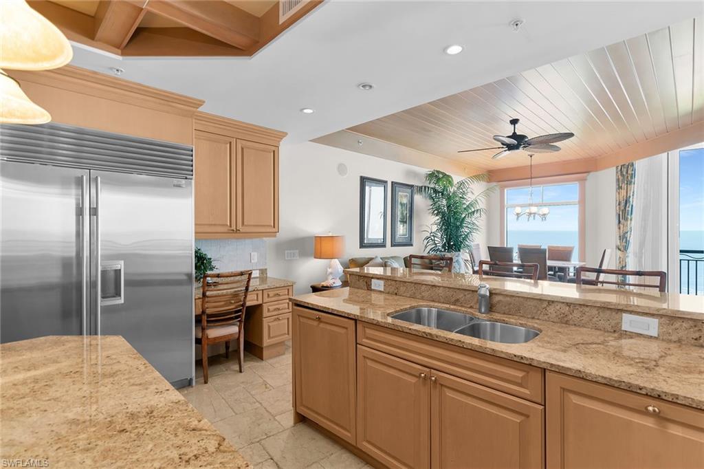 940 Cape Marco Dr 602 Property Photo 19