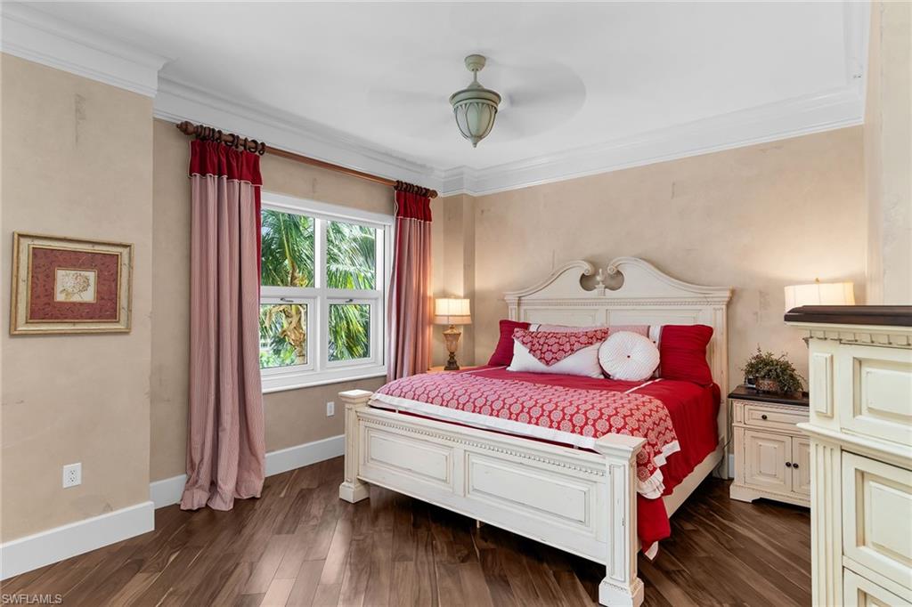 940 Cape Marco Dr 602 Property Photo 34