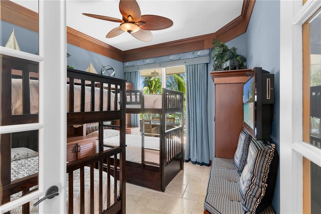 940 Cape Marco Dr 602 Property Photo 37