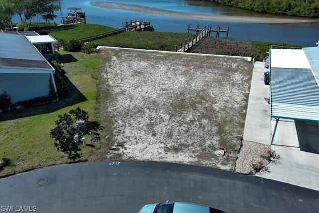 4717 Tahiti Dr Property Photo 5