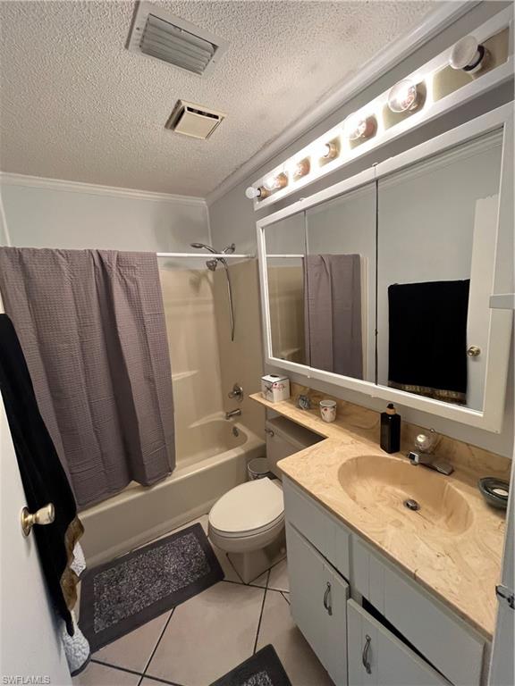 5379 Treetops Dr M203 Property Photo 25