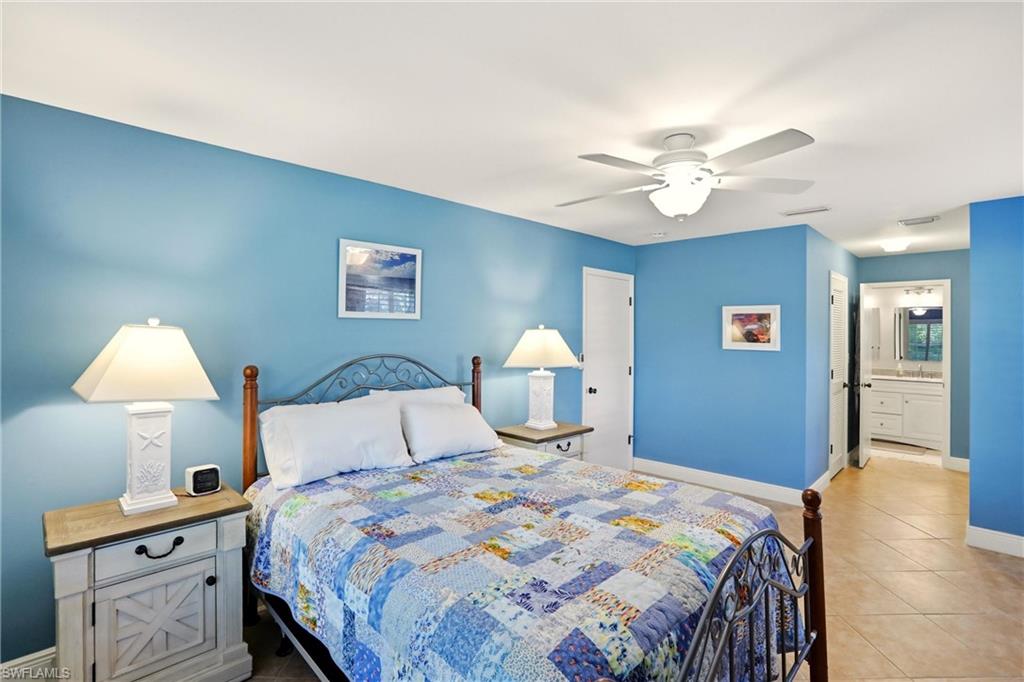 142 Old Tamiami Trl Property Photo 4