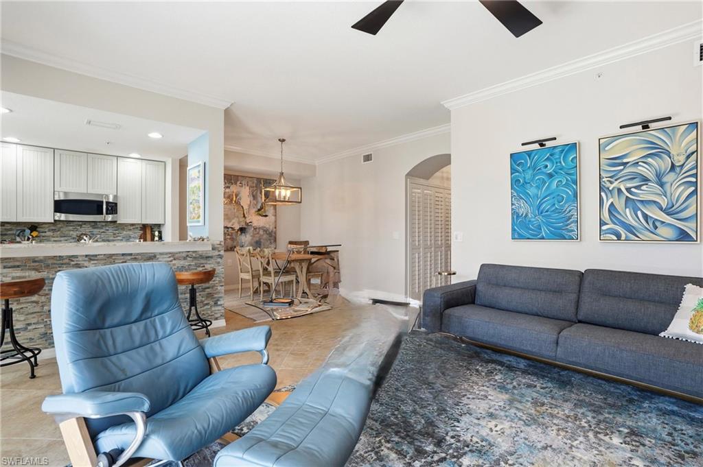 9715 Acqua Ct 113 Property Photo 6