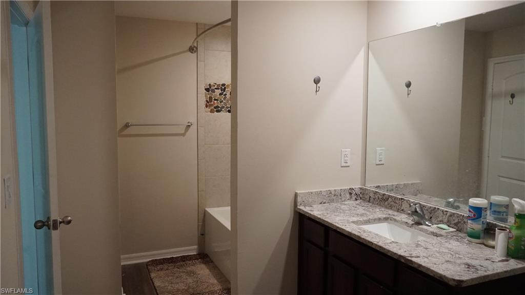 3620 38th Ter Property Photo 11