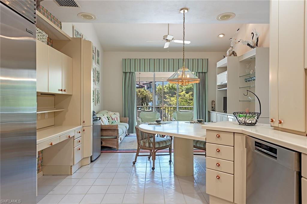 4715 Villa Mare Ln 26-16 Property Photo 5