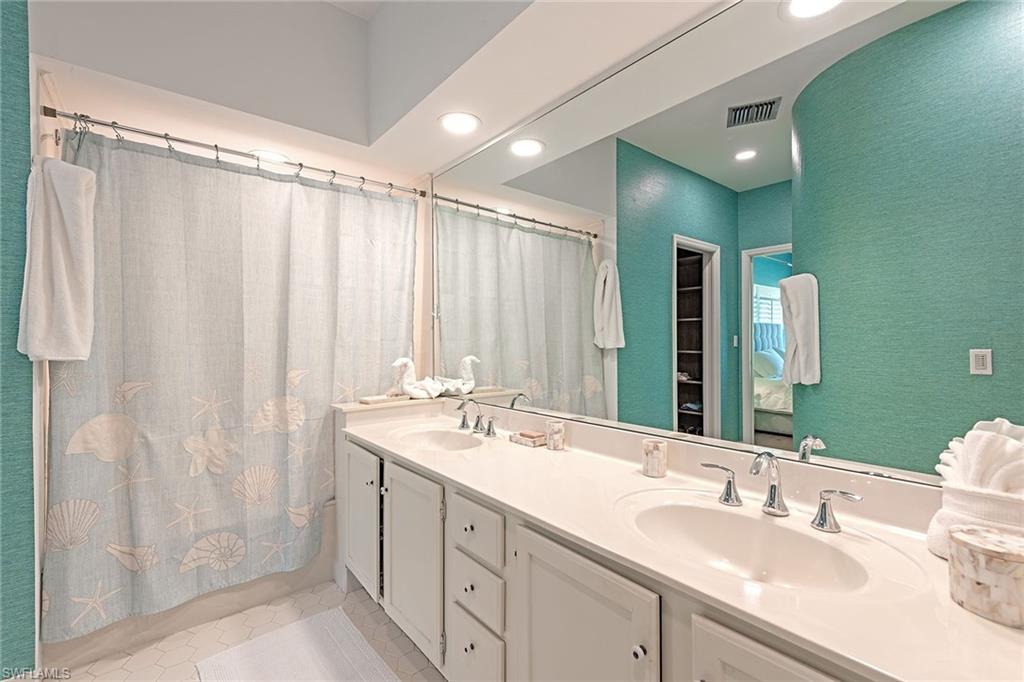 4715 Villa Mare Ln 26-16 Property Photo 11
