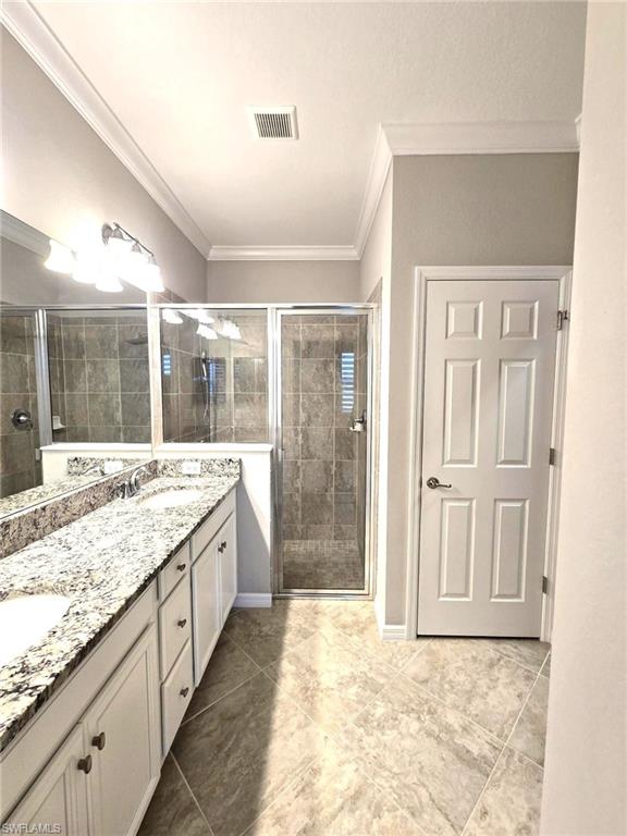 9163 Woodhurst Dr Property Photo 12